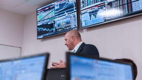 ¿Qué es el Diamante de Porter y por qué se estudia en ADE?