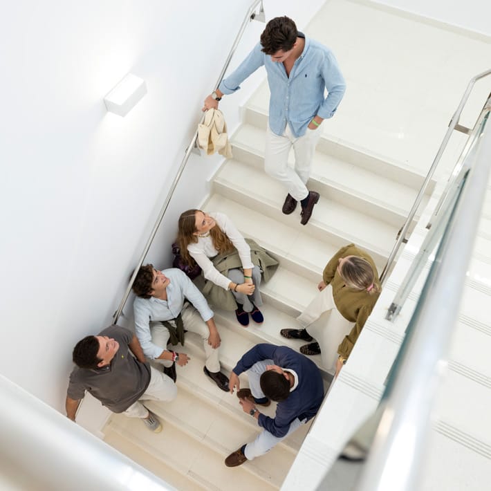 En la CEU UF3 te ofrecemos becas y ayudas porque creemos en tu talento