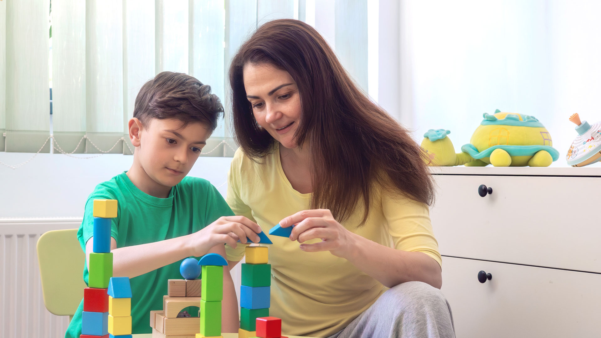 ¿Quieres especializarte en atención temprana?